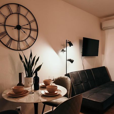 Studio Apartman Mia Zsupanya Kültér fotó